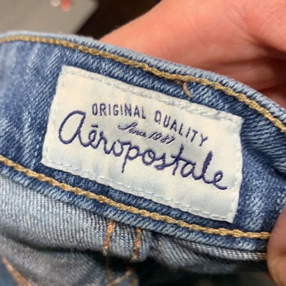 3for$20 shorts size 3/4 - Picture 3 of 4